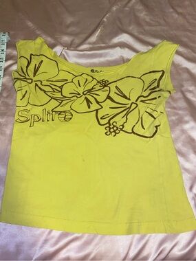 Split Scoop Neck Women’s Top in Yellow